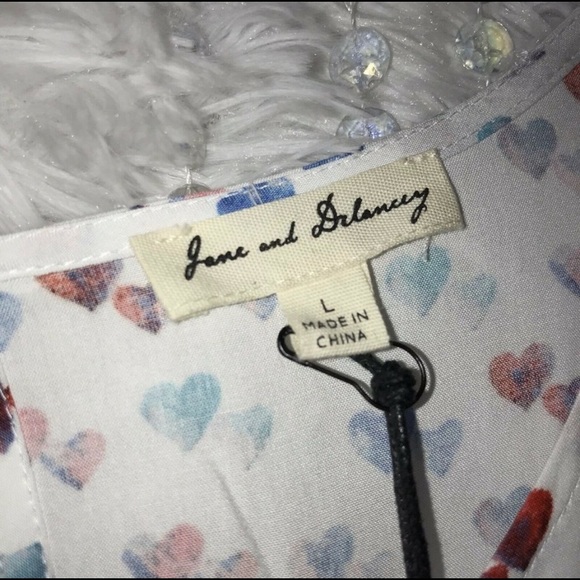 Jane and Delancey Vday Long Sleeves Top-NEW - Picture 3 of 10